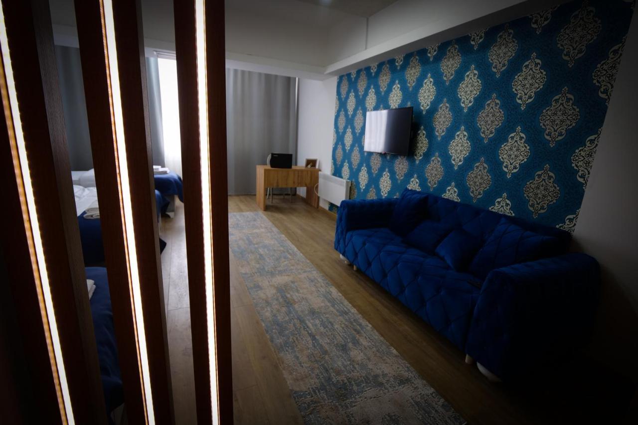 נובי פאזאר Motel Kvele מראה חיצוני תמונה