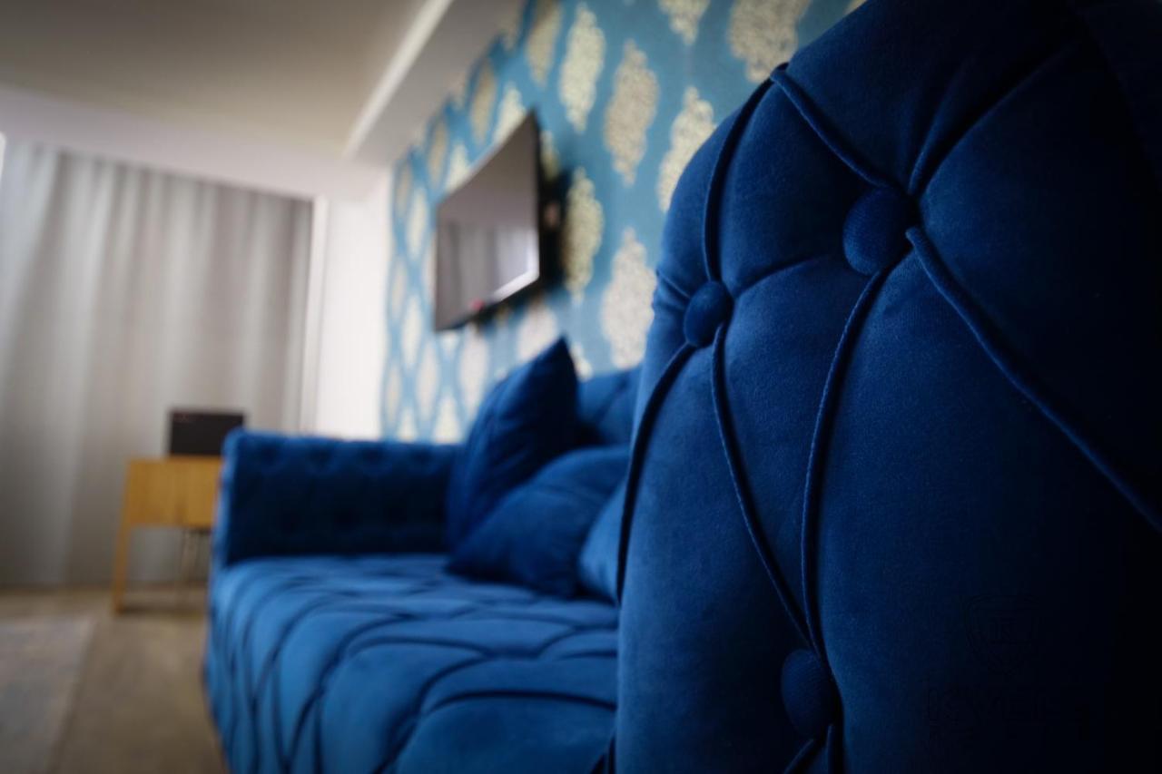 נובי פאזאר Motel Kvele מראה חיצוני תמונה
