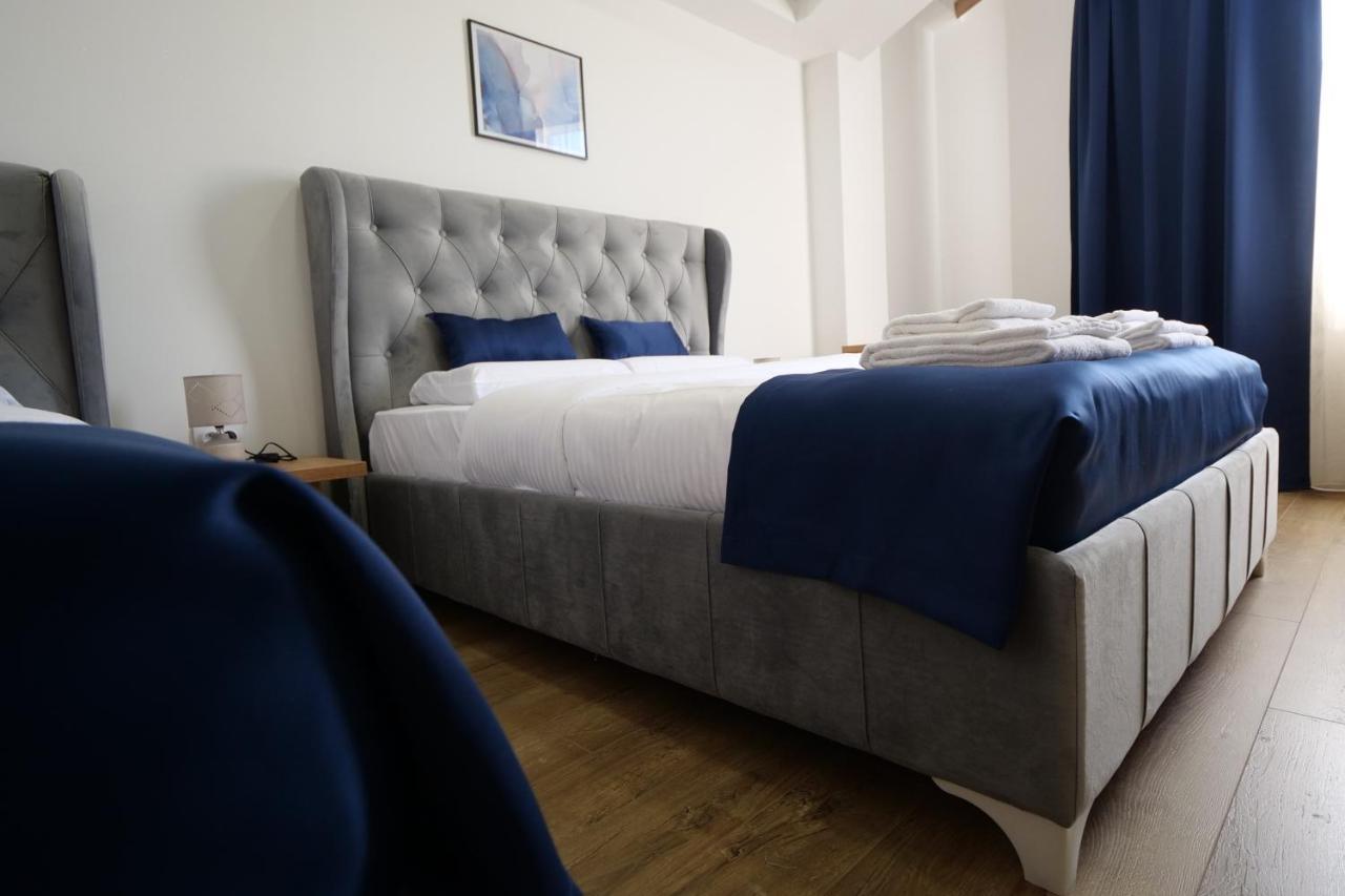 נובי פאזאר Motel Kvele מראה חיצוני תמונה