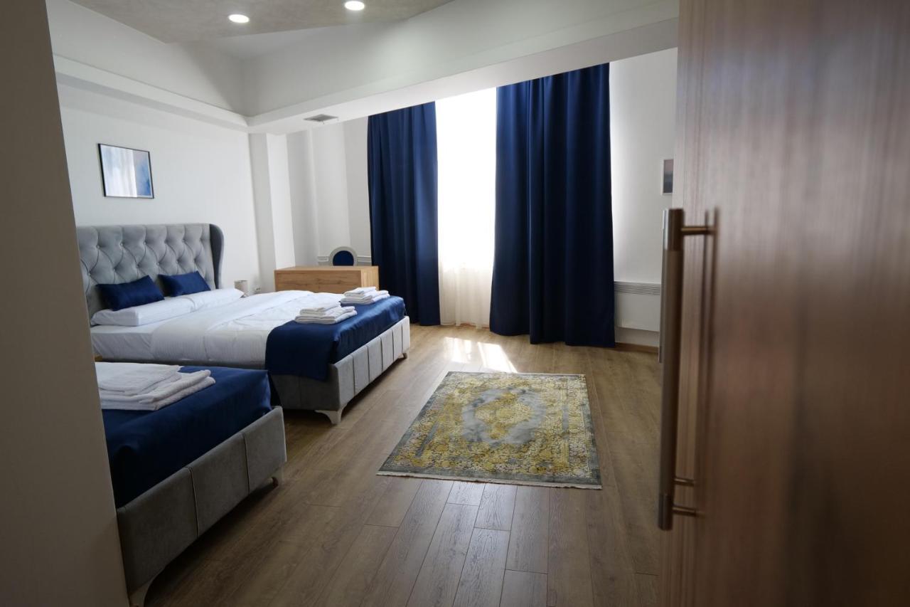נובי פאזאר Motel Kvele מראה חיצוני תמונה