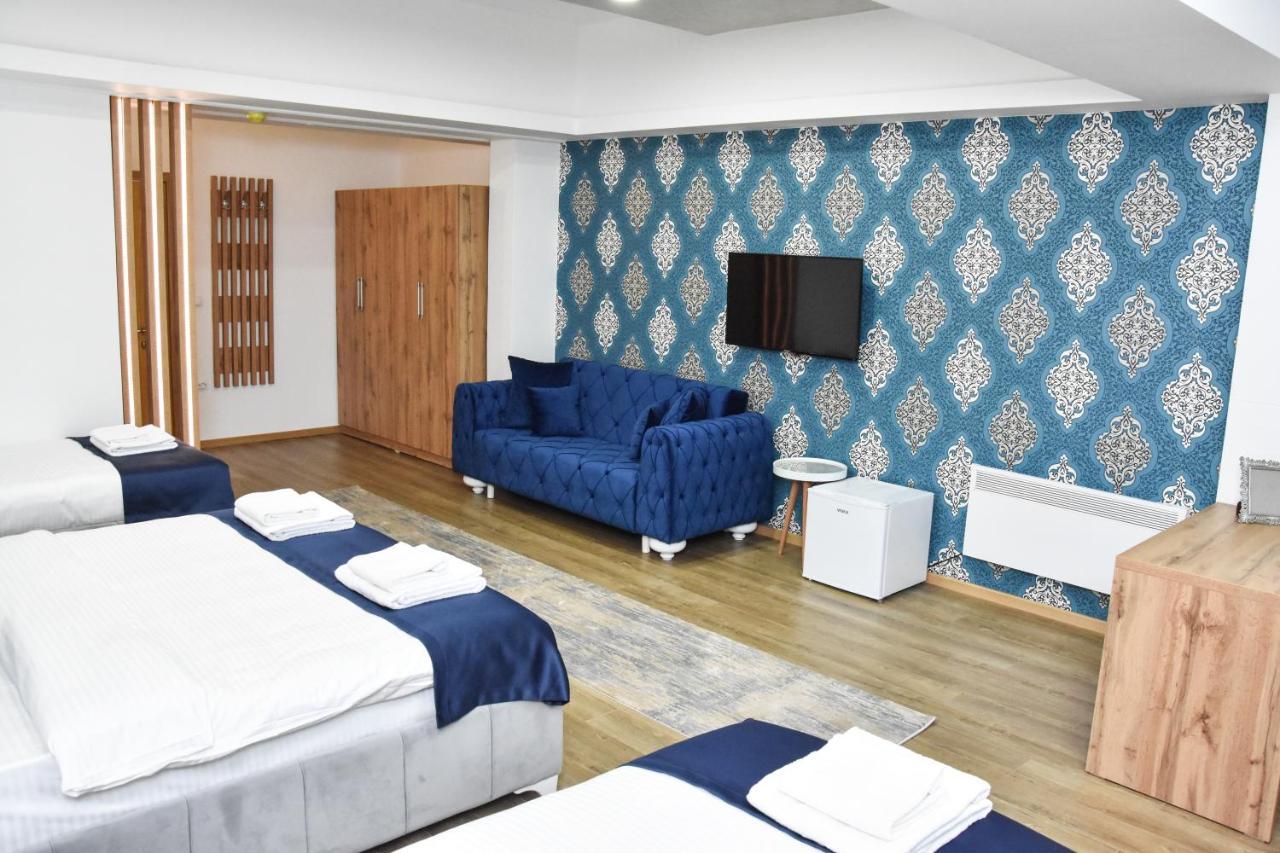 נובי פאזאר Motel Kvele מראה חיצוני תמונה