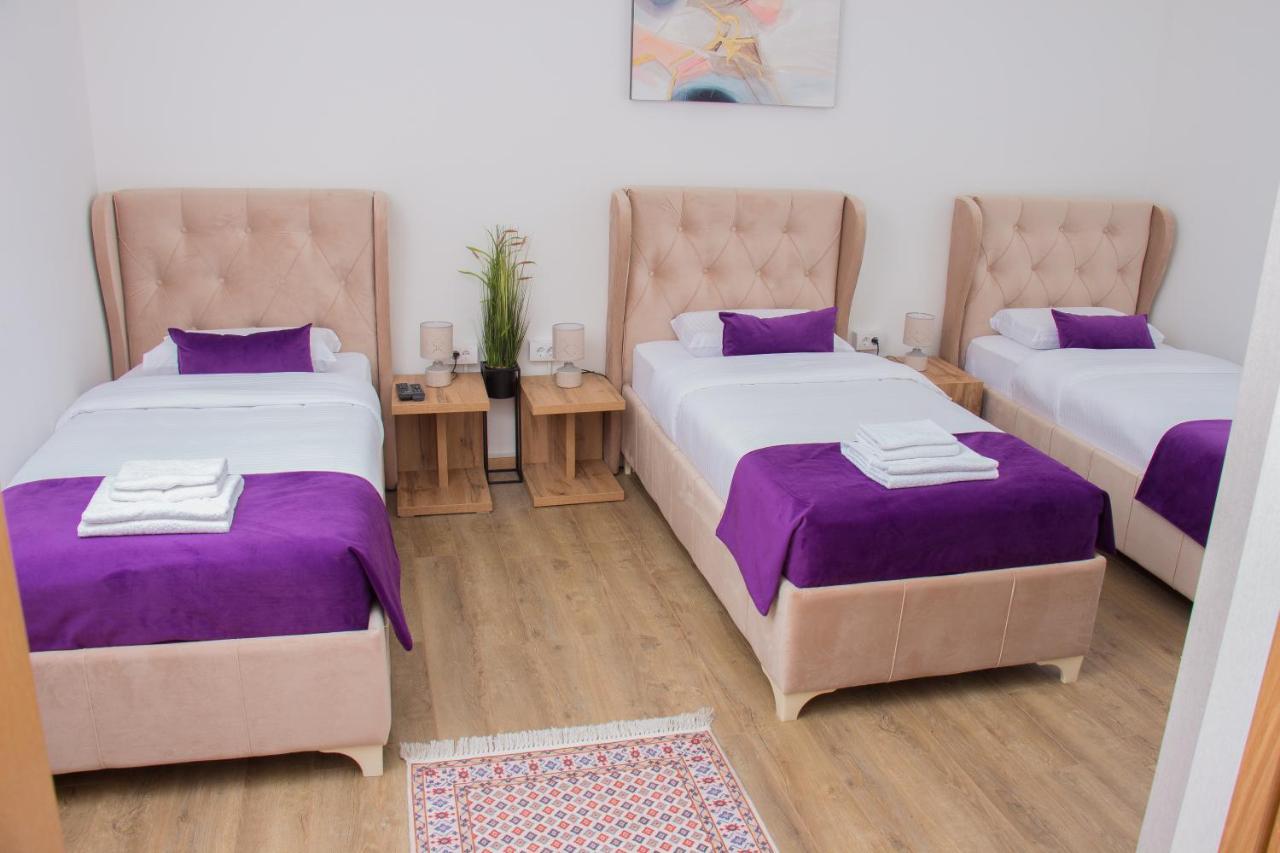 נובי פאזאר Motel Kvele מראה חיצוני תמונה