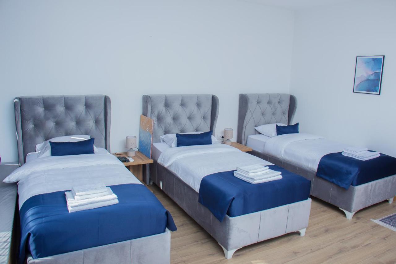 נובי פאזאר Motel Kvele מראה חיצוני תמונה