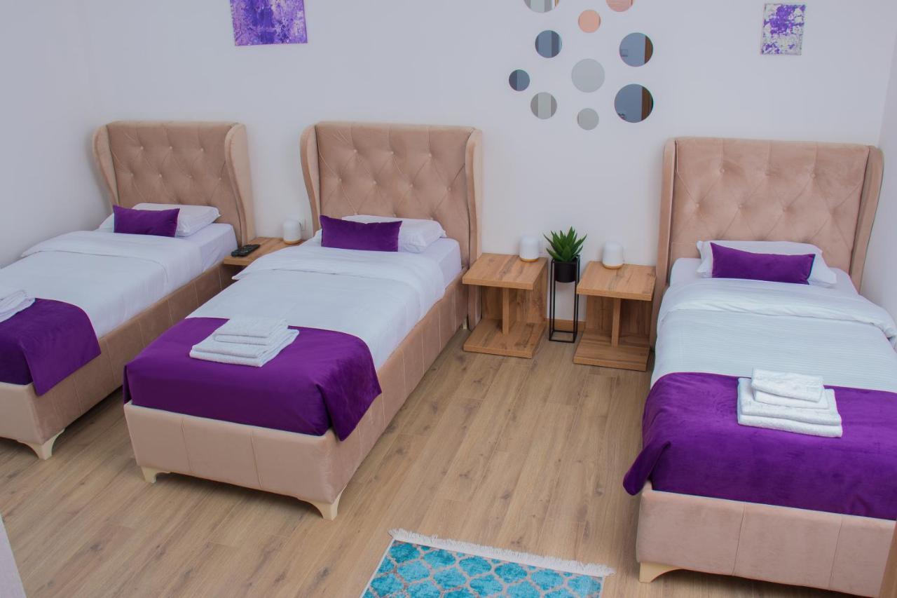 נובי פאזאר Motel Kvele מראה חיצוני תמונה