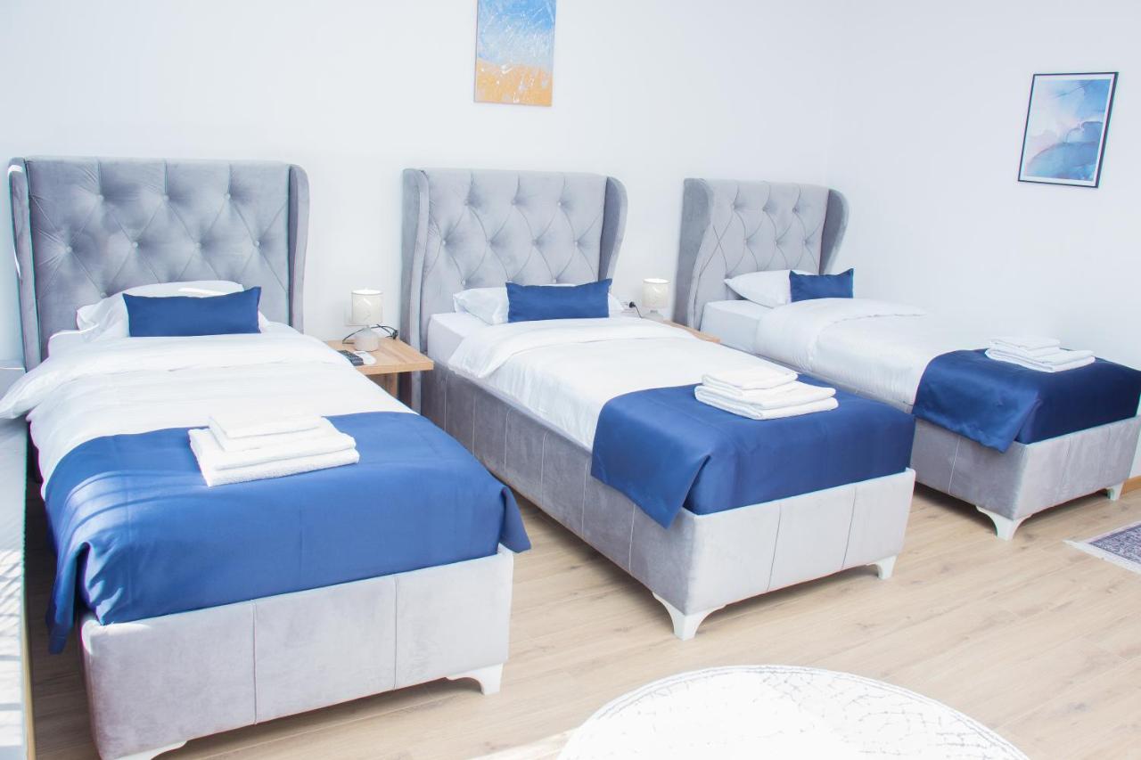 נובי פאזאר Motel Kvele מראה חיצוני תמונה