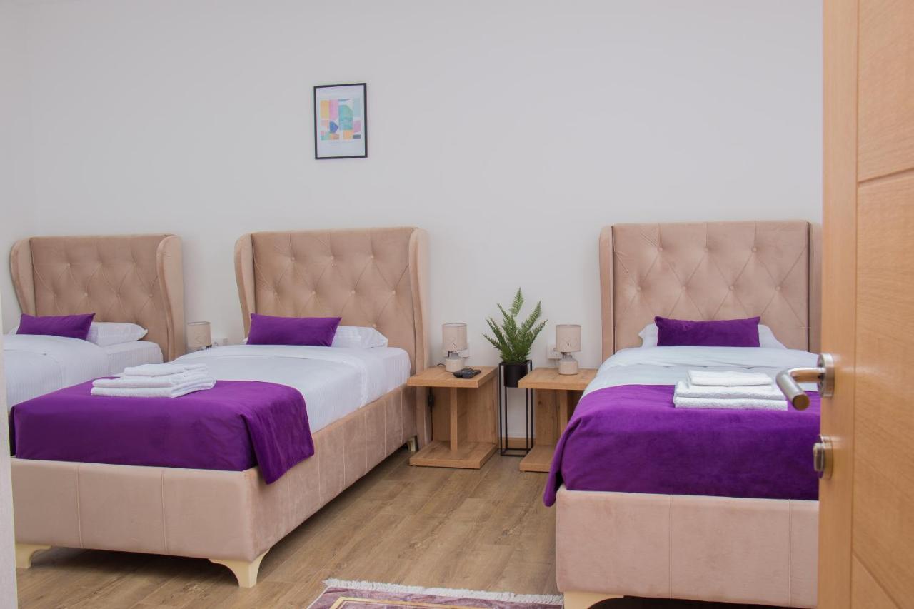 נובי פאזאר Motel Kvele מראה חיצוני תמונה