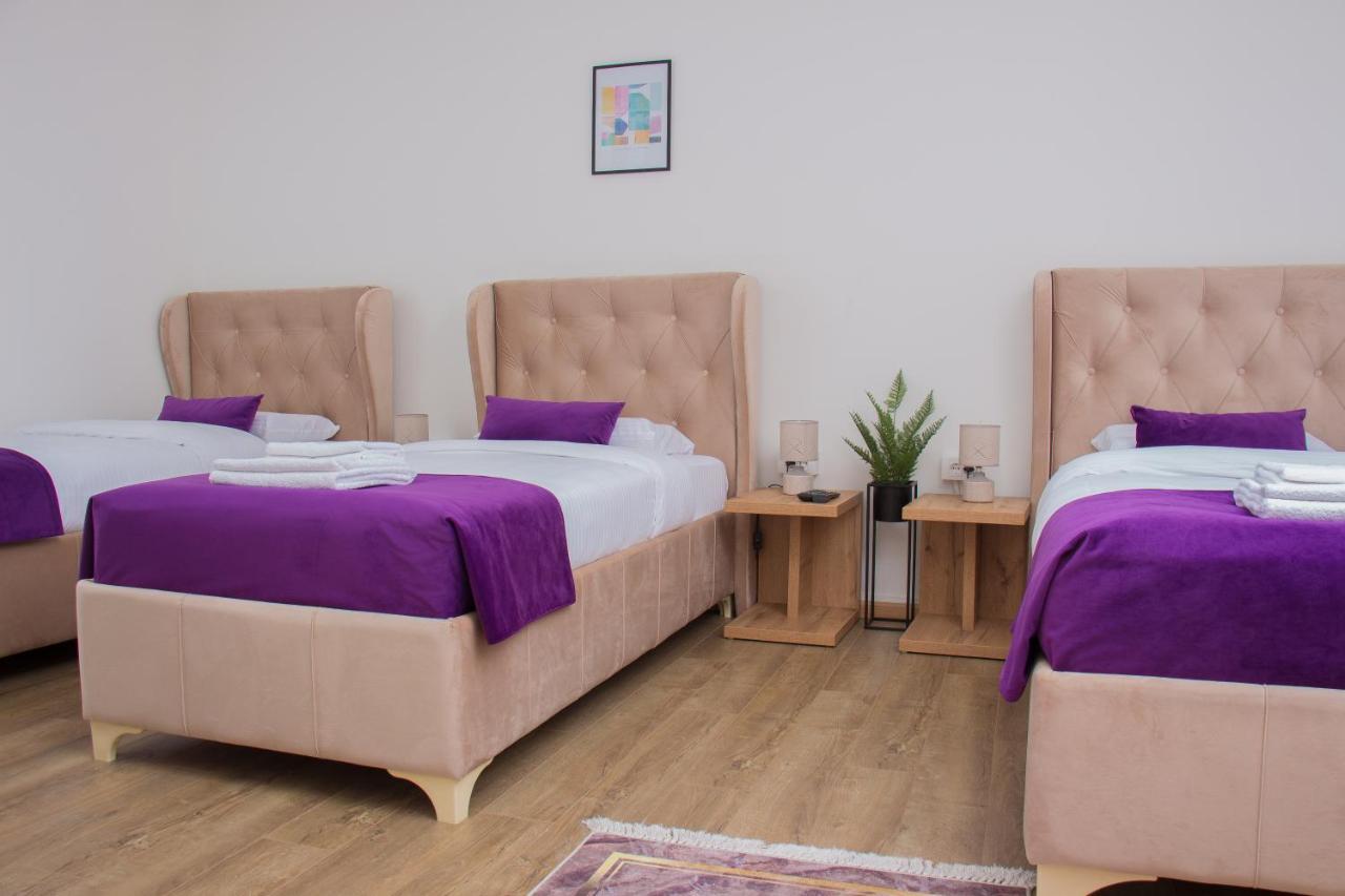 נובי פאזאר Motel Kvele מראה חיצוני תמונה