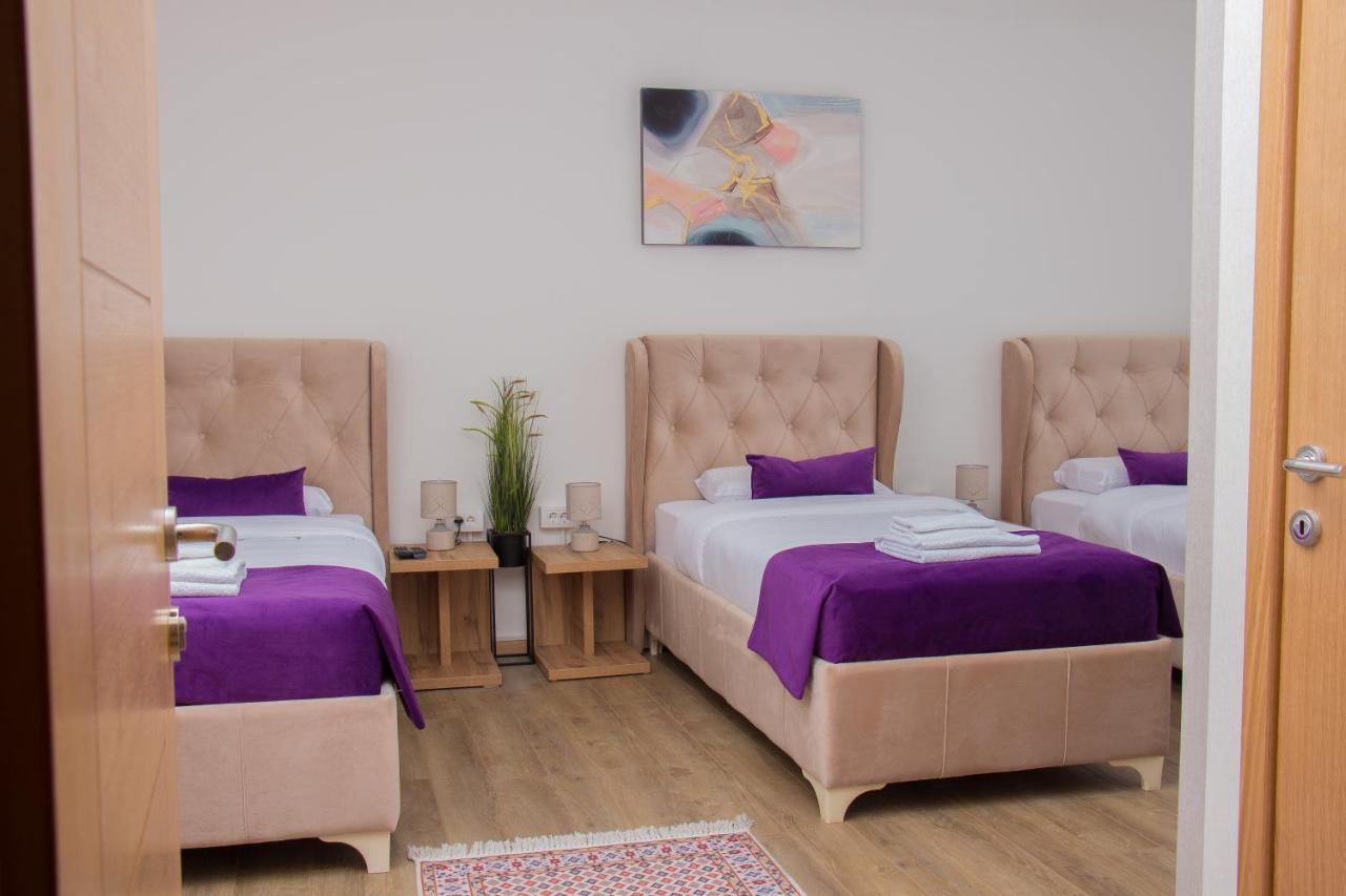 נובי פאזאר Motel Kvele מראה חיצוני תמונה