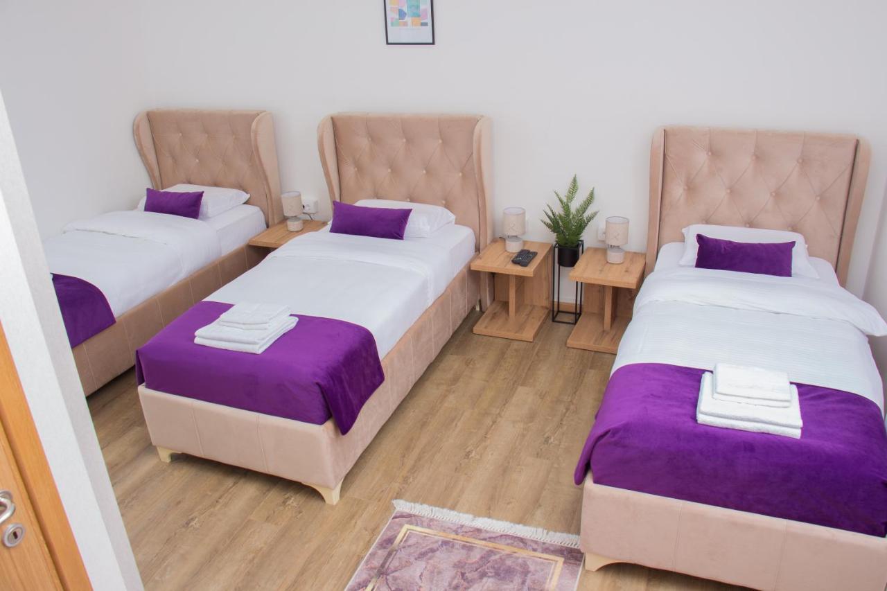 נובי פאזאר Motel Kvele מראה חיצוני תמונה