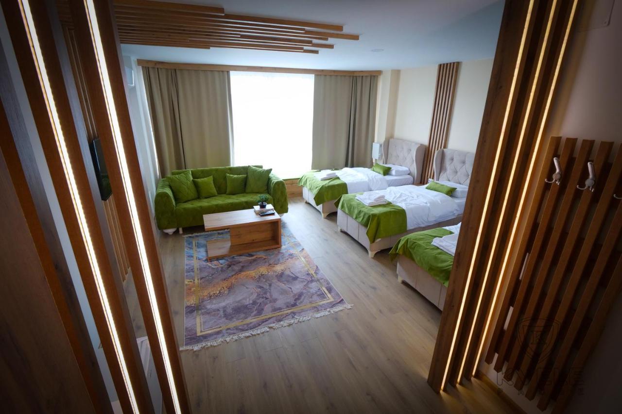 נובי פאזאר Motel Kvele מראה חיצוני תמונה